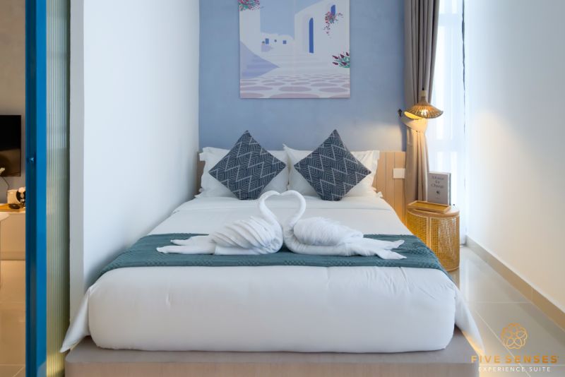 Premium One Bedroom Bathtub Suite - photo 2